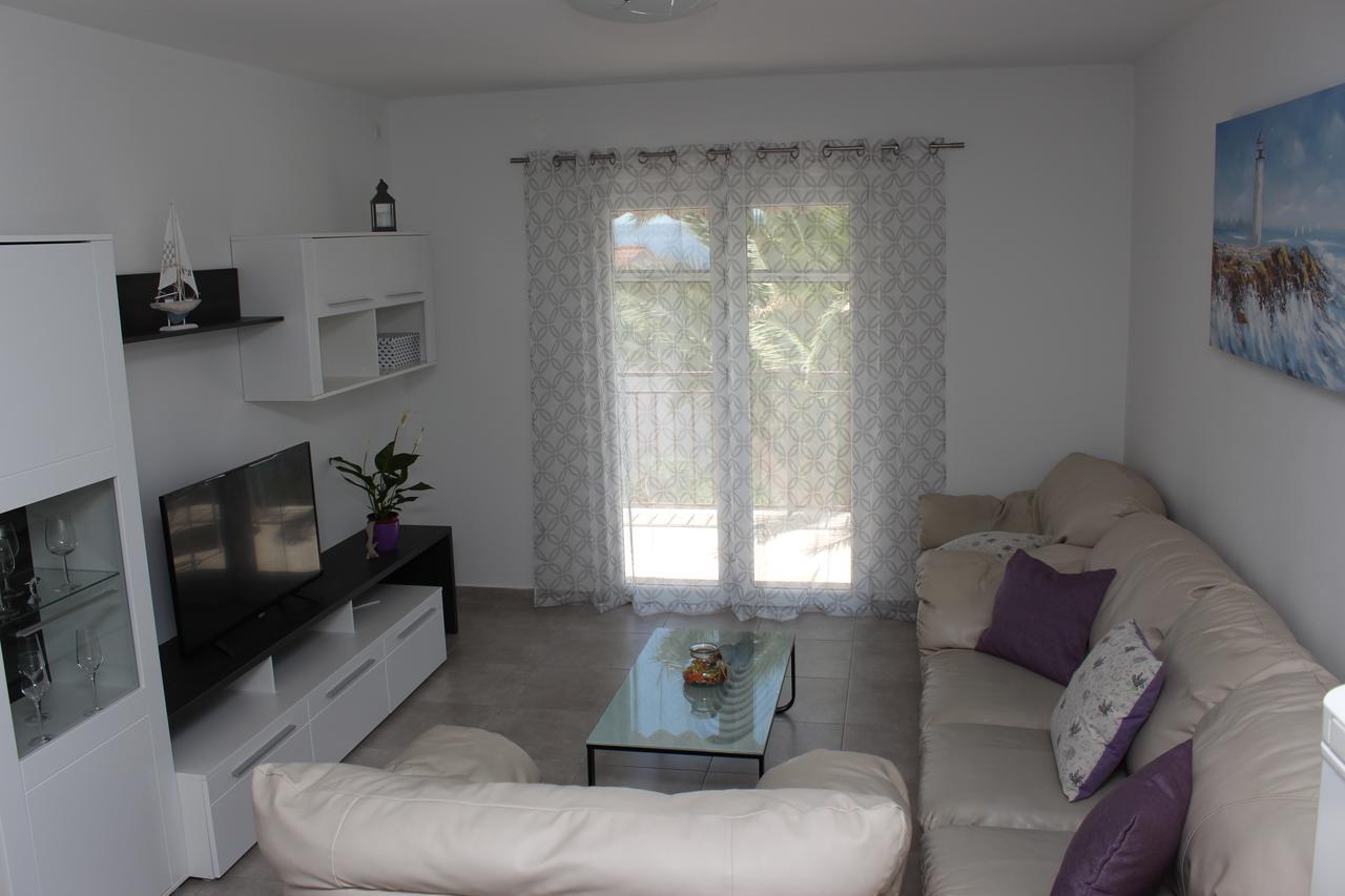 Apartmani Anna Traù Esterno foto